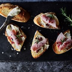 A picture of Crostini Appetisers.