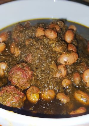 عکسی از دستور قرمه سبزی با گوشت چرخ کرده🥰