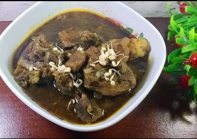 Resep 22. Rawon daging Sapi Anti Gagal