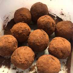 รูปของ ช็อคบอล(choc ball)สูตรคลีน