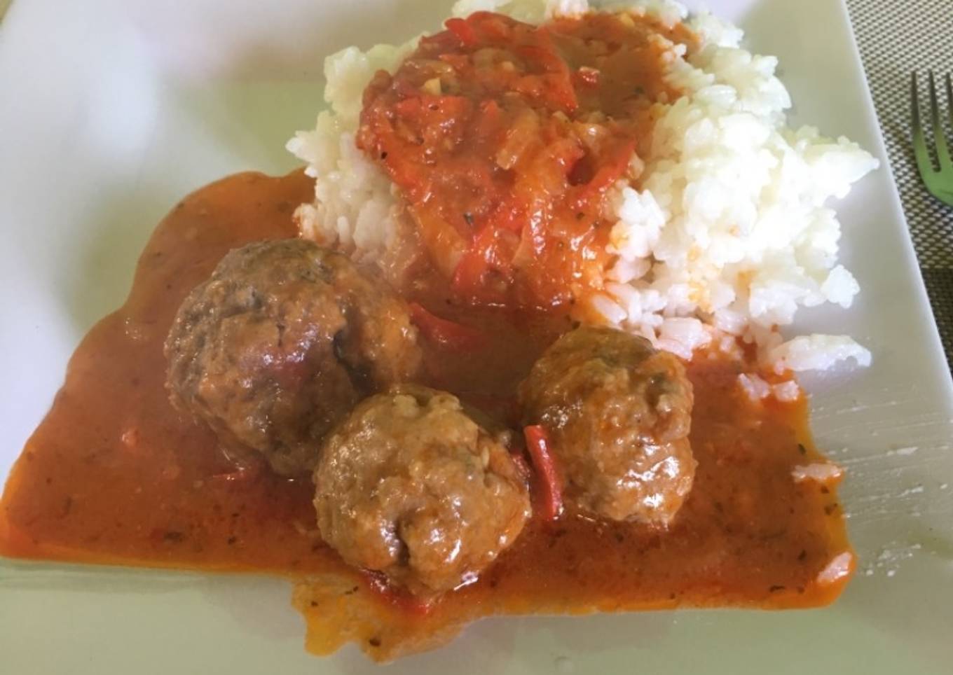 Albóndigas saladas 😋