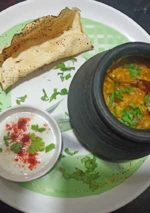 દાલ ખીચડી રેસીપી મુખ્ય ફોટો