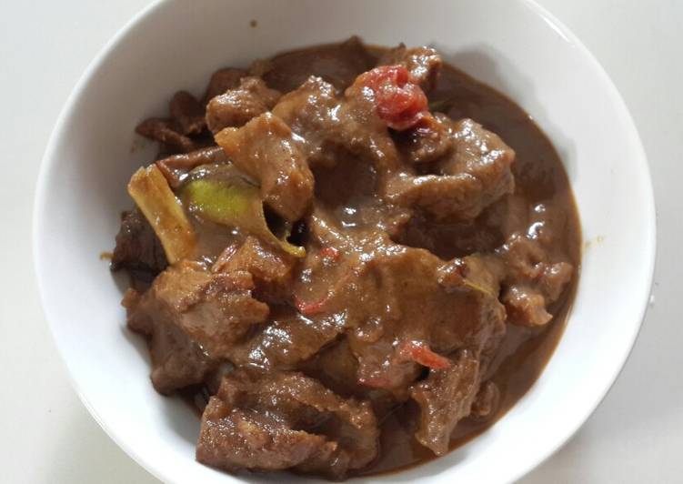 Lapis Daging (a la ibu saya)