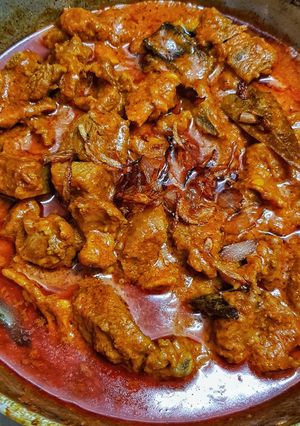 Spicy Red Mutton Rezala রেসিপির প্রধান ছবি