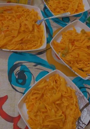 A picture of Macaroni.
