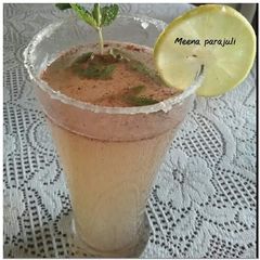 Homemade lemon juice with a twist 😊😊😊 A picture of Homemade lemon juice with a twist 😊😊😊.