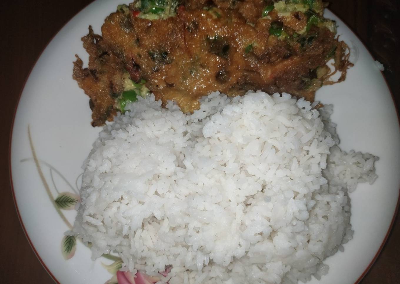 Telur dadar "special pakai telur"