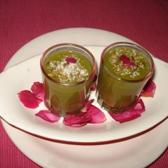 A picture of Hara-bhara Paan –Gulkund drink.