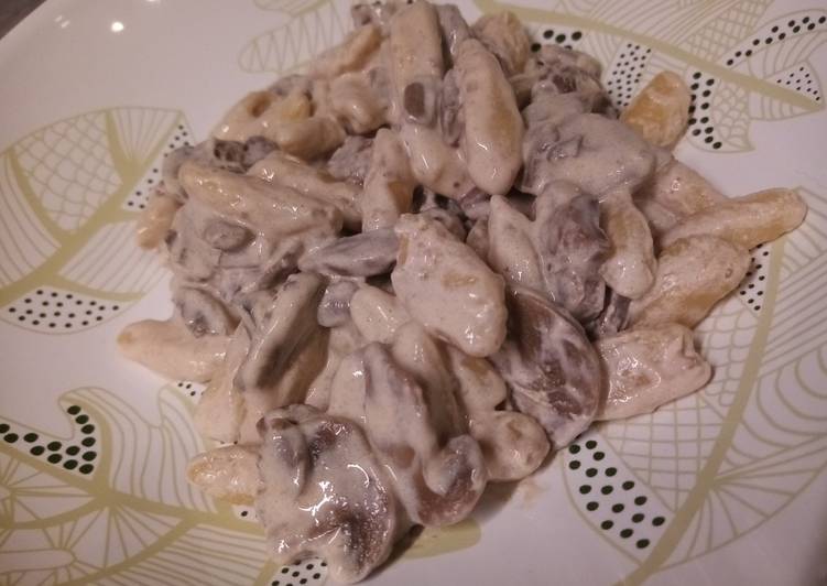 Cavatelli panna e funghi