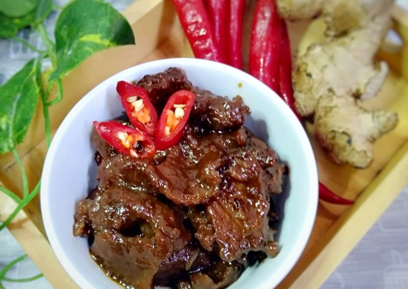 Krengsengan Daging Sapi