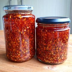 A picture of Fragrant chilli oil.