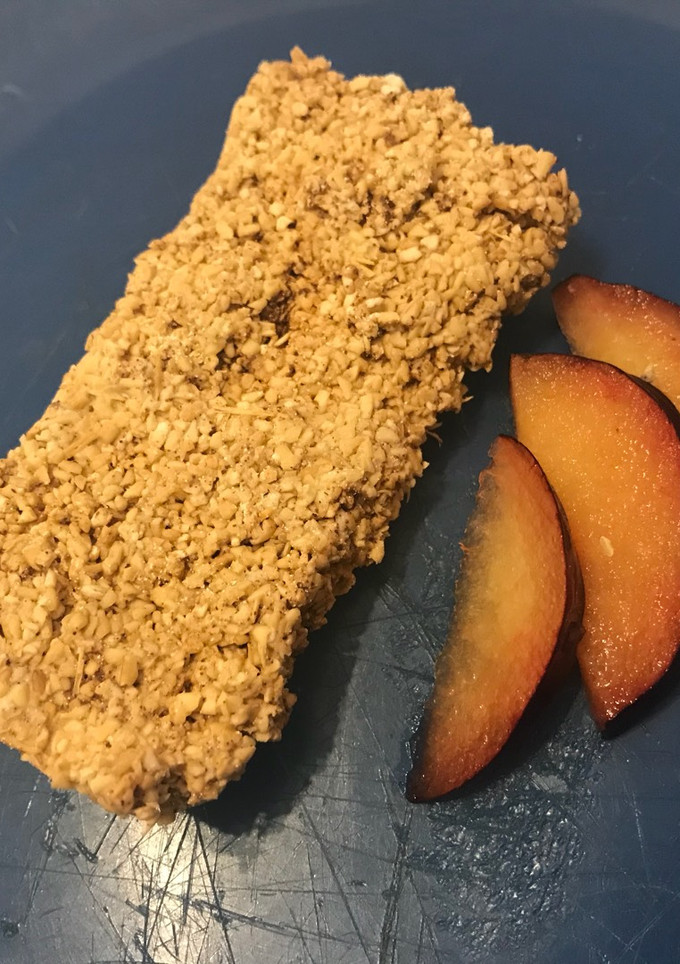 Una foto de Cracker de avena y canela súper saludable, sin harina sin azúcar al microondas