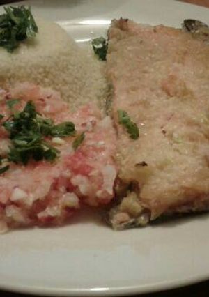 Una foto de Trucha a la cerveza con pebre