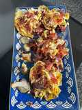 Flores de Alcachofas con Brie, Lomo Ibérico y Parmesano