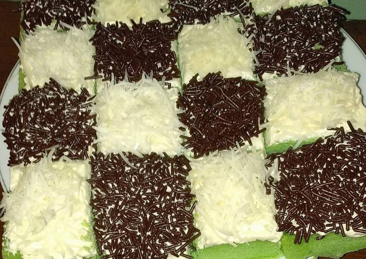 Bolu potong pandan coklat keju