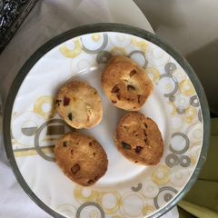 A picture of Karachi Biscuit.
