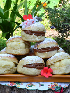 Una foto de Miguelitos de naranja con pastelera y dulce de leche, de Luna💐