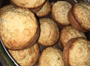 Una foto de Cupcakes de banana y avena