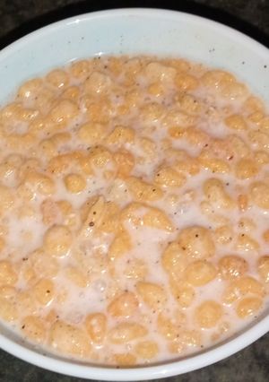 A picture of Boondi raita.