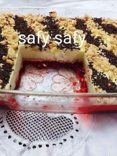 صورة لوصفة بودنج الجيلى بالبسكوت