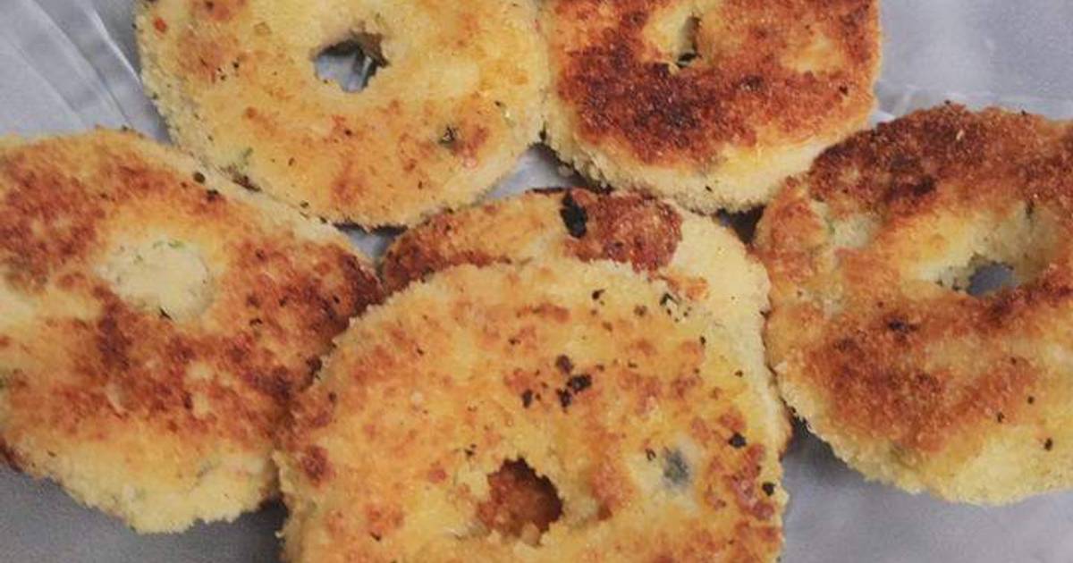 Potato chicken donuts Recipe by Fouzia Rizwan - Cookpad