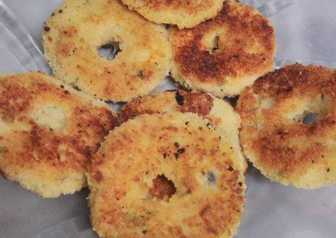 Potato chicken donuts Recipe by Fouzia Rizwan - Cookpad