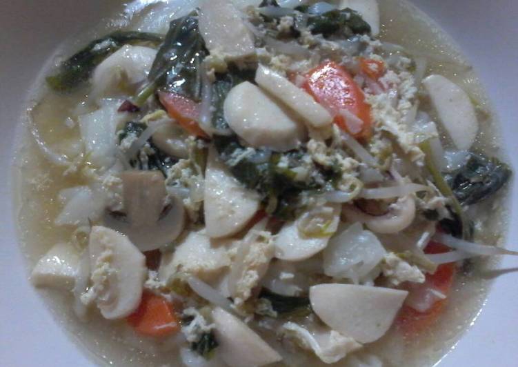 Homemade Kwetiau Siram Seafood