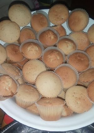 A picture of Sallah Cupcakes.