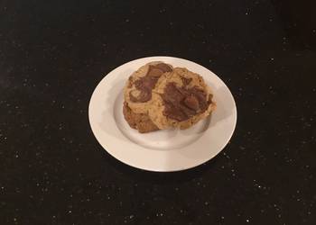 Easiest Way to Prepare Delicious Milk Chocolate Glazed Pistachio Shortbread Cookies
