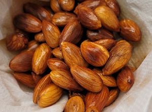 Una foto de Almendra tostadas