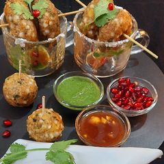 A picture of Sabudana Vada.