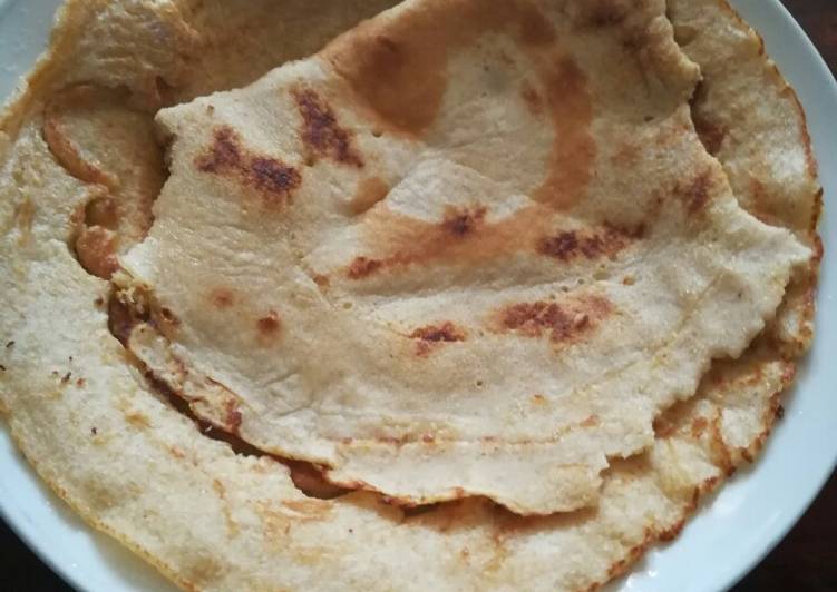 Recipe of Favorite Oatmeal pancakes… #4weekschallenge #5orlessingredientchallenge
