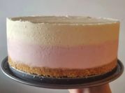 Una foto de tarta de limon