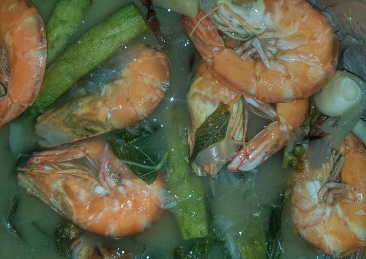 Easiest Way to Make Ultimate Sinigang na Hipon (Filipino Shrimp Tamarind/Sour Soup)