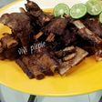 Iga babi bakar (non halal)