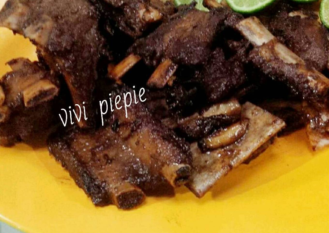 Iga babi bakar (non halal)