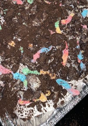 A picture of Oreo Dirt Pudding.