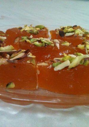 A picture of Karachi Halwa.