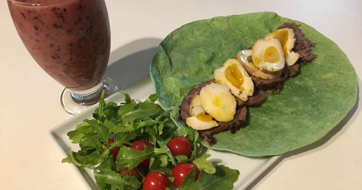 Burrito Salad with Smoothie for Breakfast Recipe by Bing Hu Cookpad
