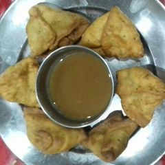 A picture of Samosa.