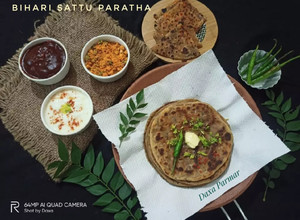 A picture of Bihari Sattu Paratha.