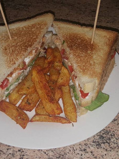Una foto de Sándwich doble pollo