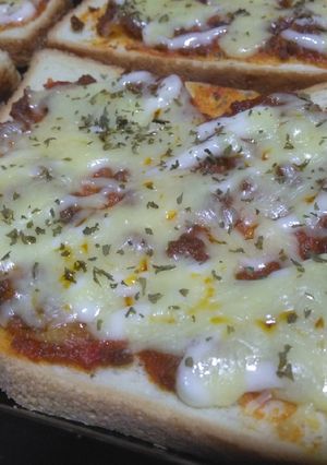 Foto resep Pizza Roti Tawar Simple