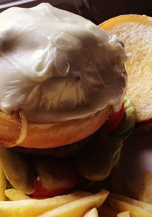 รูปของ อาหารตุรกี Double lamb burger extra cheese