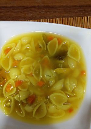 Una foto de Sopita de Conchas