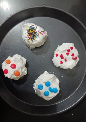 A picture of Easy-Microwave cupcakes.