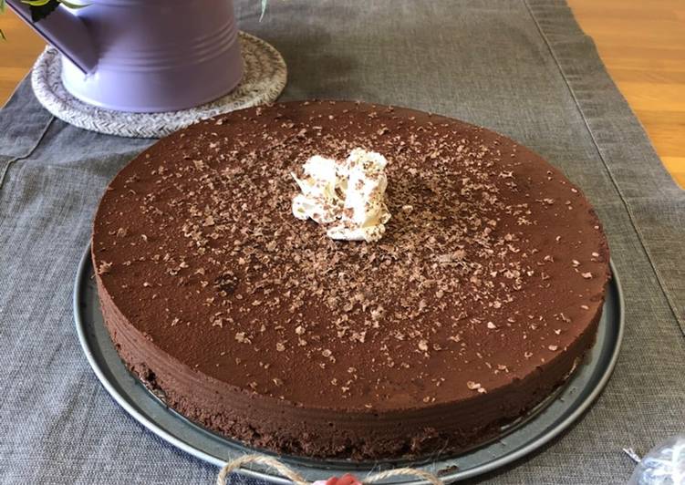 Steps to Make Premiato Torta mousse al cioccolato
