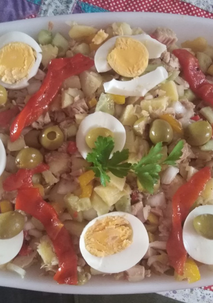 Una foto de Ensalada de patatas fritas