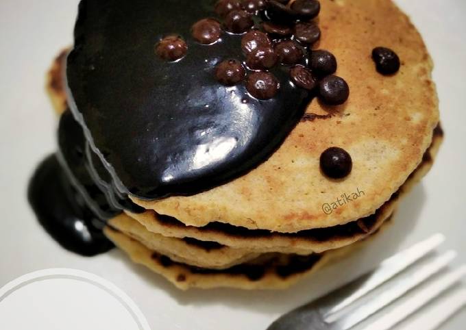 Resep Fluffy oat pancake oleh Atikah - Cookpad