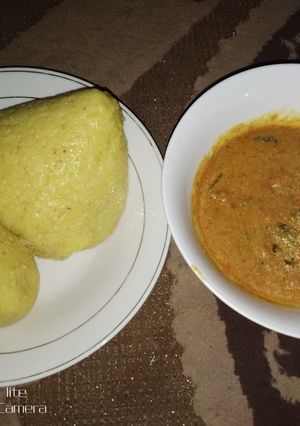 A picture of Miyan gyada da lawashi(spring onions & peanut soup.).